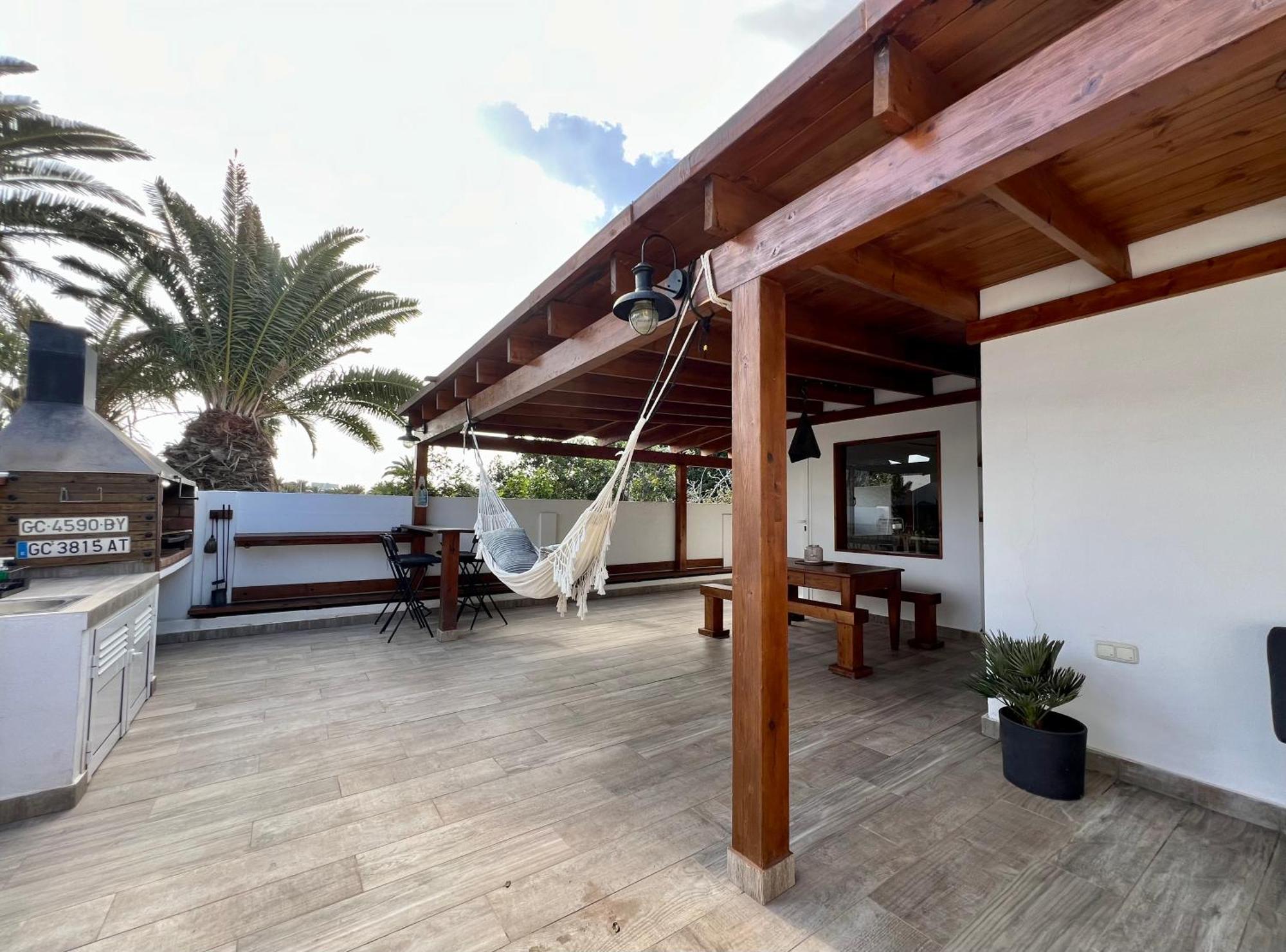 Oasis En Lanzarote Villa Costa Teguise Eksteriør bilde